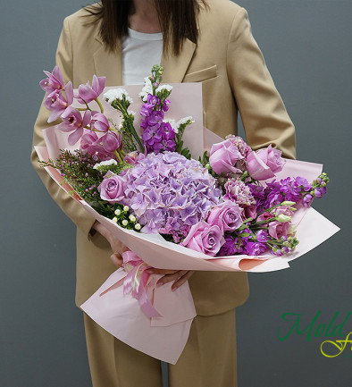 Букет с гортензией и розовой орхидеей Фото 394x433